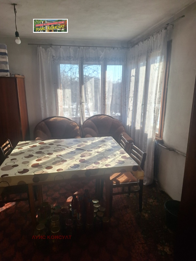 Продава КЪЩА, с. Септемврийци, област Монтана, снимка 4 - Къщи - 53353024