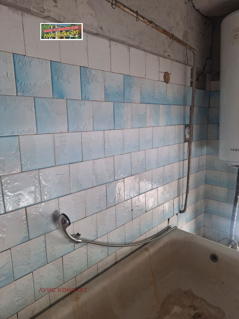 Продава КЪЩА, с. Септемврийци, област Монтана, снимка 5 - Къщи - 53353024