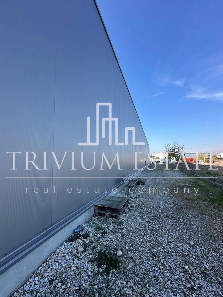 Продава СКЛАД, с. Стряма, област Пловдив, снимка 7 - Складове - 53882704