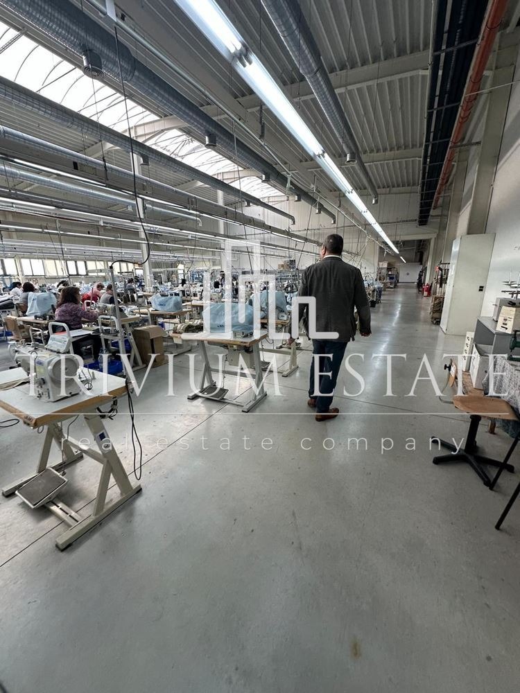 Продава СКЛАД, с. Стряма, област Пловдив, снимка 5 - Складове - 53882704