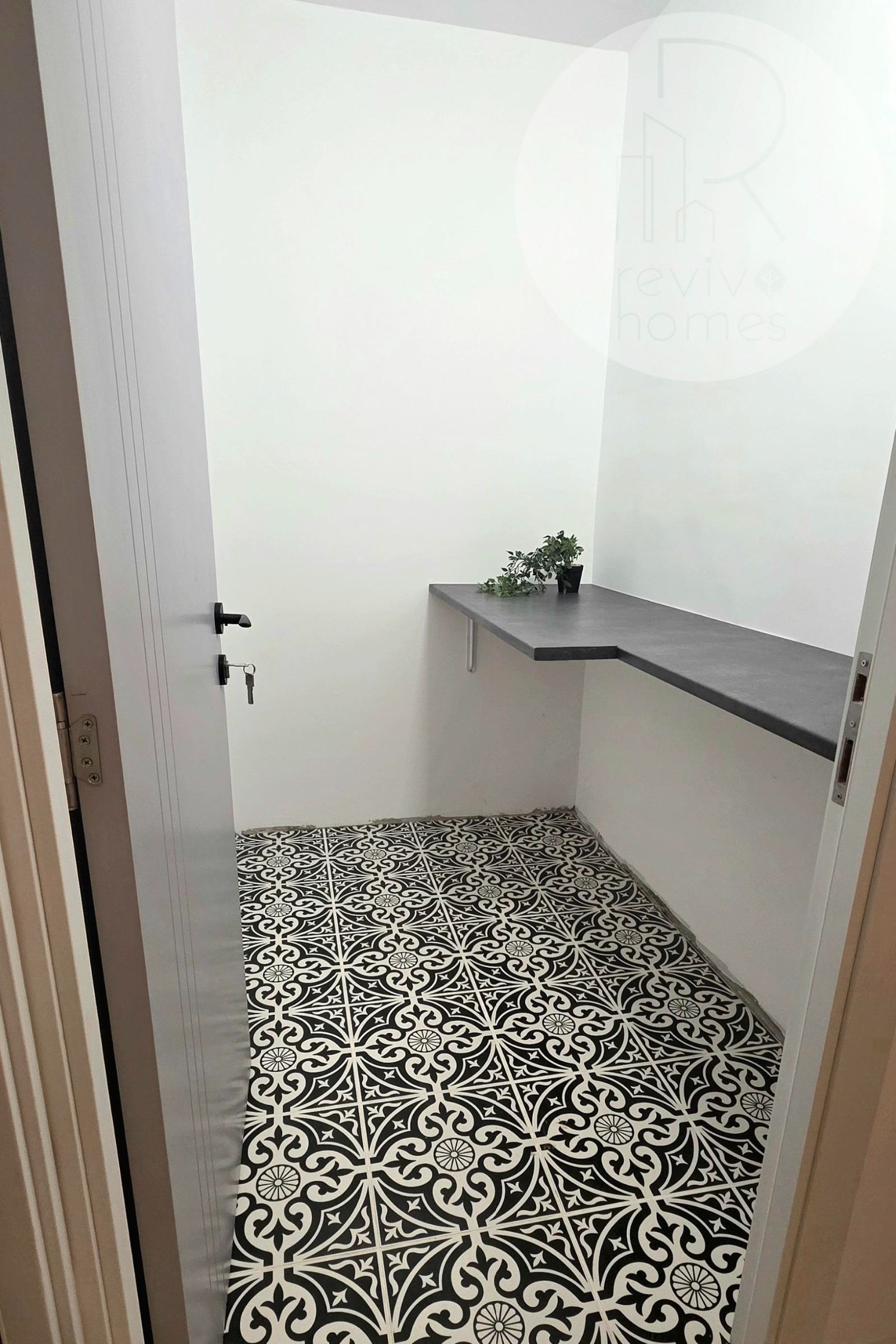 Продава 4-СТАЕН, гр. София, Лагера, снимка 13 - Апартаменти - 54254487