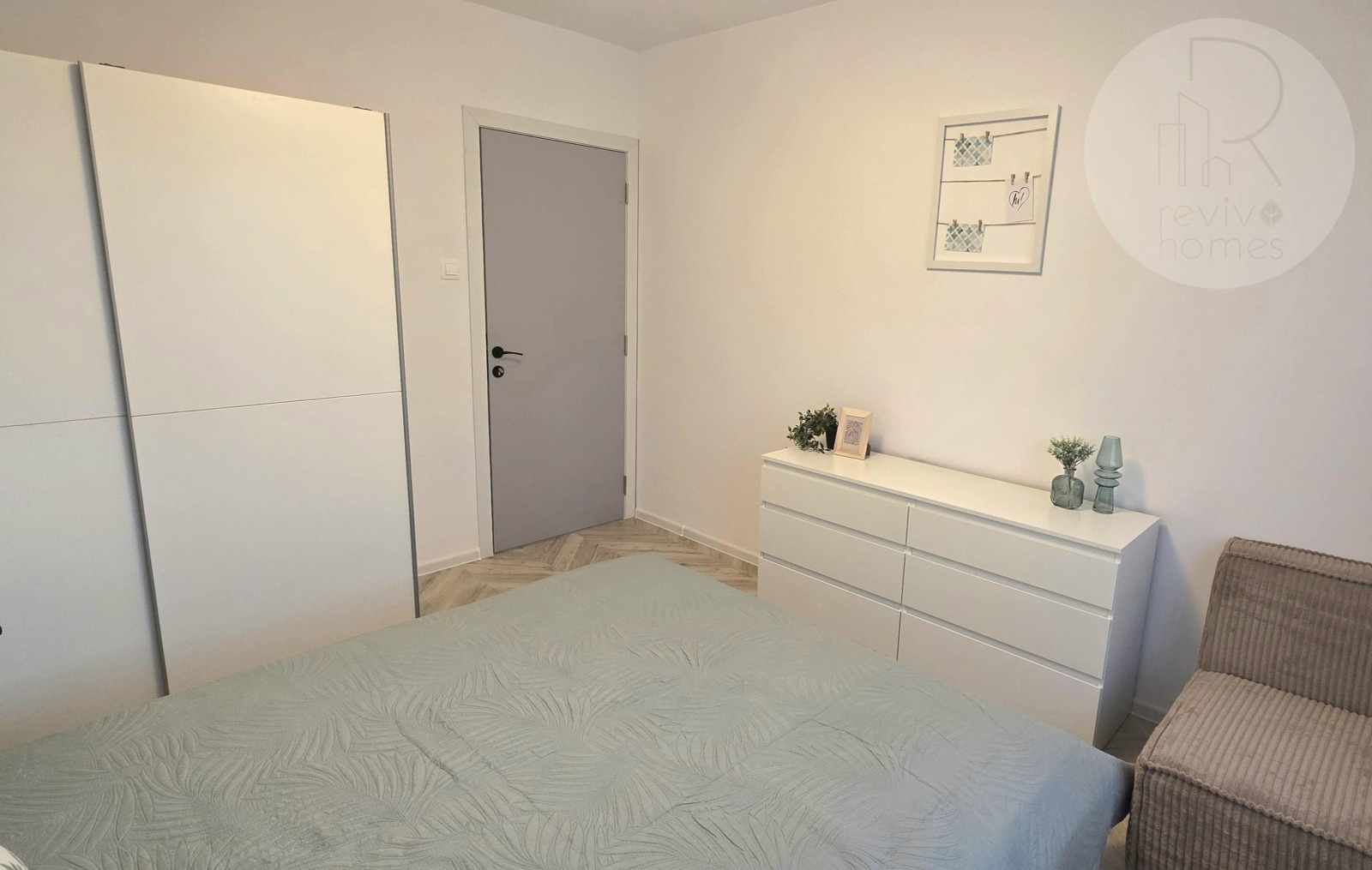 Продава 4-СТАЕН, гр. София, Лагера, снимка 6 - Апартаменти - 54254487