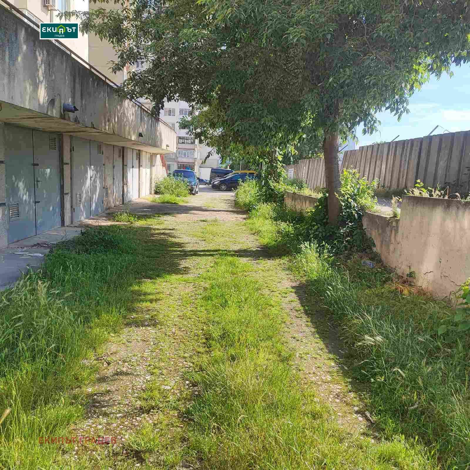 Продава ГАРАЖ, ПАРКОМЯСТО, гр. Варна, Трошево, снимка 3 - Гаражи и паркоместа - 54863383