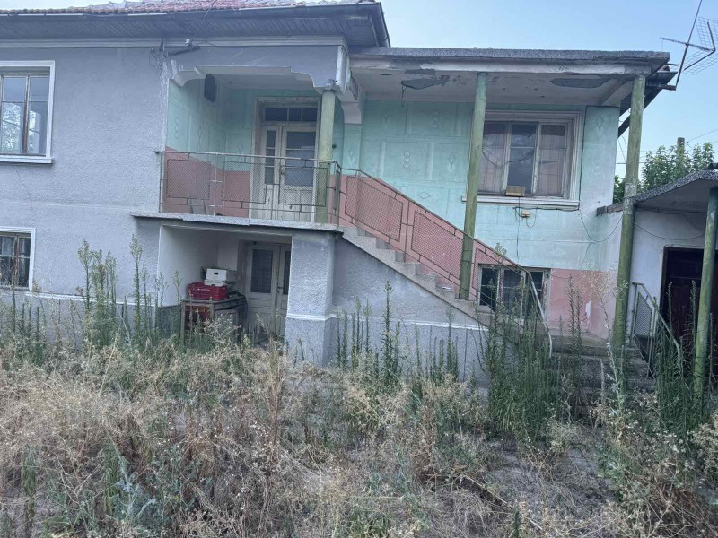 Продава КЪЩА в област Пловдив, с. Дълго поле - 136 кв.м / 60 000 € » 117 349.80 лв., АРЕНА ИМОТИ ООД