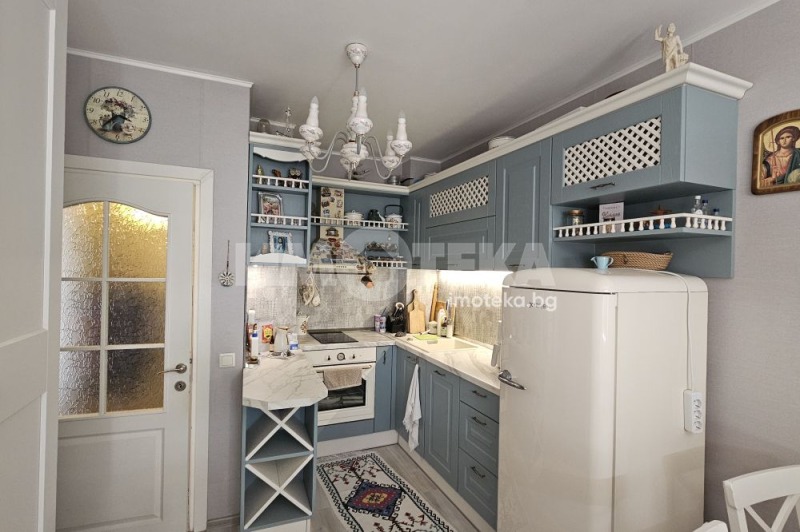 Продава  2-стаен град Варна , Възраждане 1 , 56 кв.м | 10734859 - изображение [2]