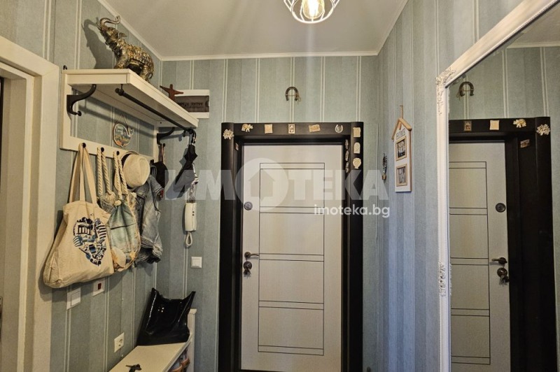 Продава  2-стаен град Варна , Възраждане 1 , 56 кв.м | 10734859 - изображение [6]