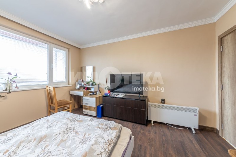 Продава МНОГОСТАЕН, гр. Варна, Левски 1, снимка 15 - Апартаменти - 53178189