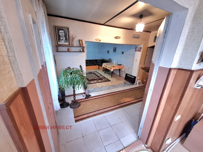 Продава КЪЩА, гр. Добрич, ЖП Гара