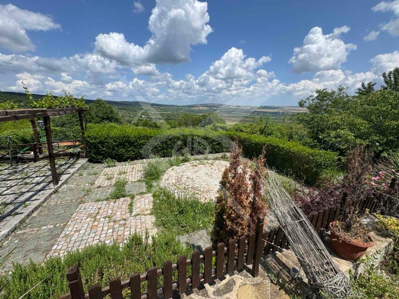 Продава  Вила, област Бургас, гр. Айтос •  200 000 EUR • ID 74357230 — holmes.bg - [1] 