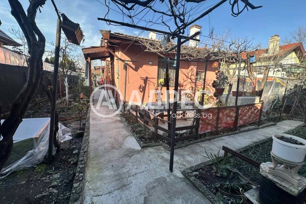Продава КЪЩА, гр. София, Модерно предградие, снимка 2 - Къщи - 52824079