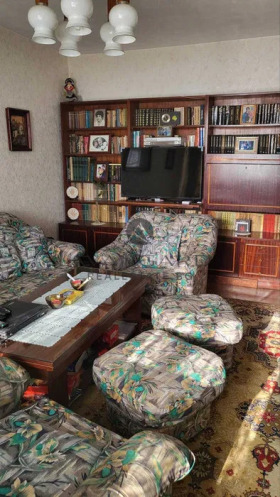 Продава 3-стаен град Пловдив Тракия - [1] 