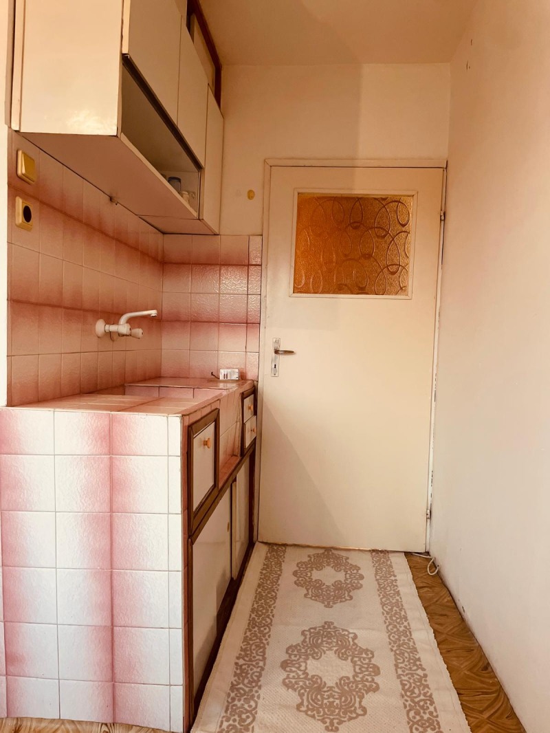 Продава  1-стаен град Хасково , Червена стена , 43 кв.м | 13449271 - изображение [4]