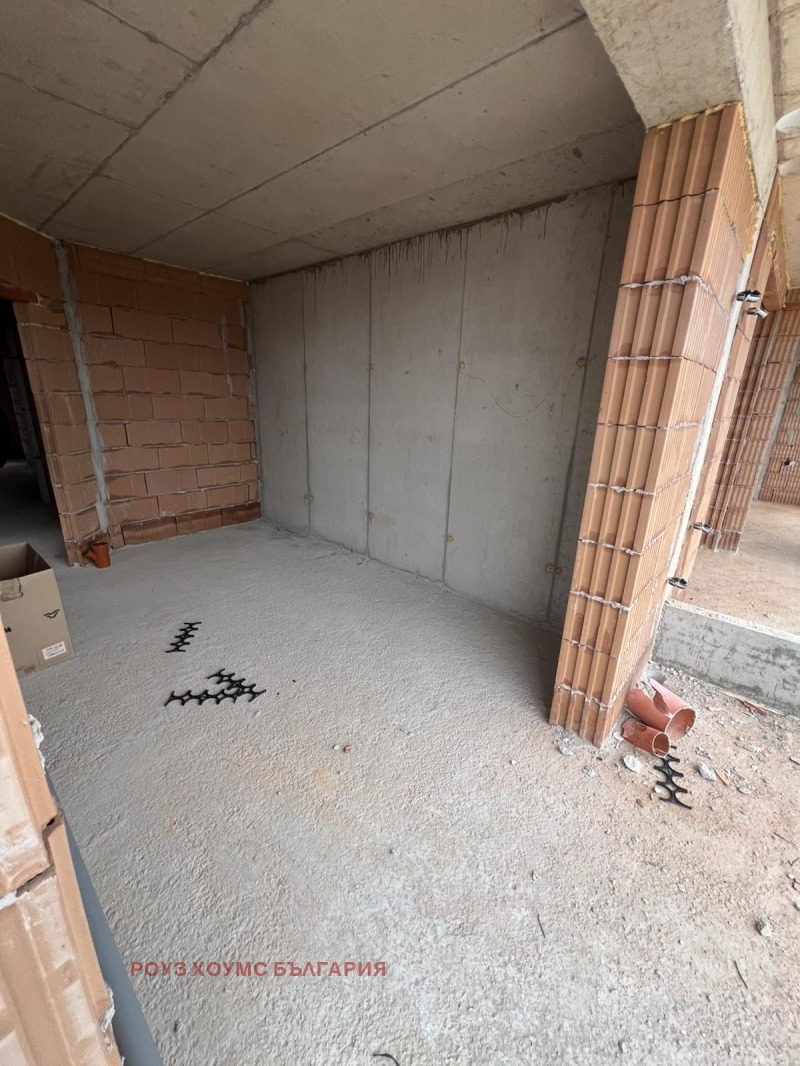 Продава 2-СТАЕН, гр. Пловдив, Коматевско шосе, снимка 3 - Апартаменти - 52477777