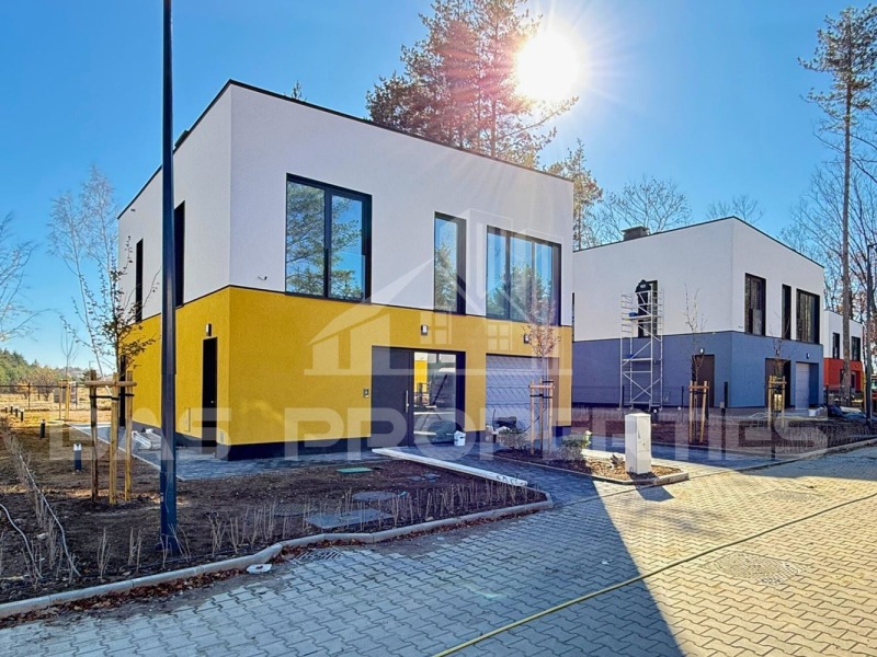 Продава  Къща област София , с. Вакарел , 219 кв.м | 59440832 - изображение [6]