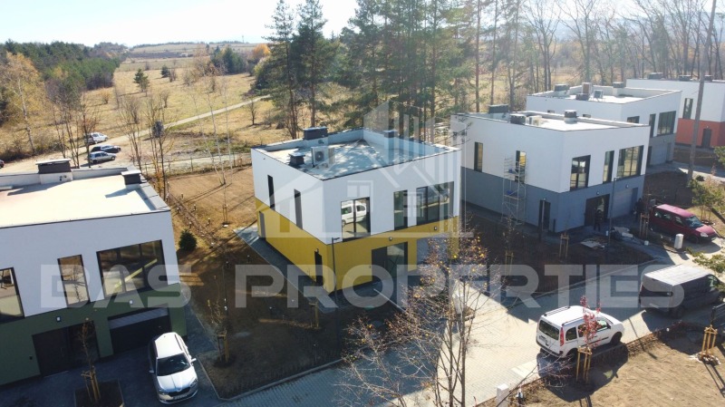 Продава  Къща област София , с. Вакарел , 219 кв.м | 59440832 - изображение [7]