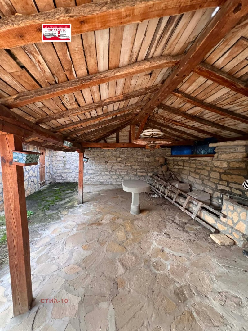 Продава КЪЩА, с. Могила, област Шумен, снимка 15 - Къщи - 52690119