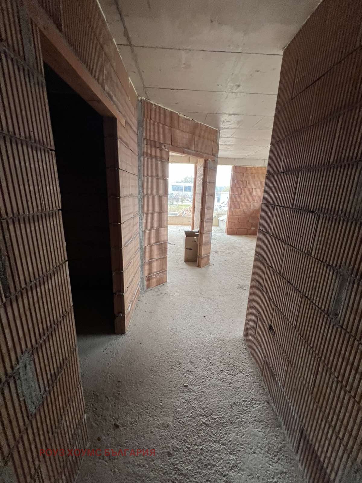 Продава 2-СТАЕН, гр. Пловдив, Коматевско шосе, снимка 3 - Апартаменти - 53768333