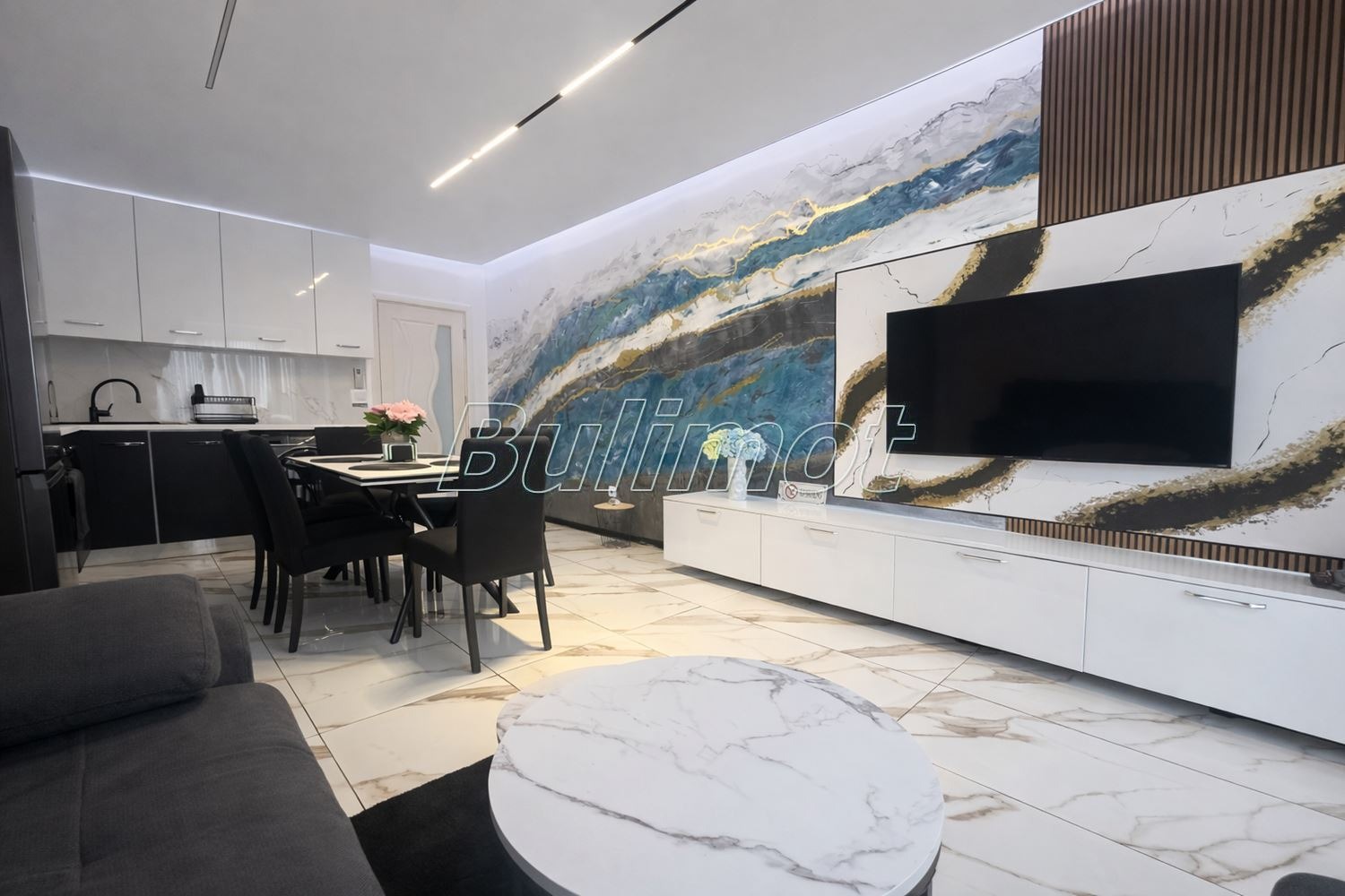 Продава 3-СТАЕН, гр. Варна, к.к. Св.Св. Константин и Елена, снимка 2 - Апартаменти - 53491667