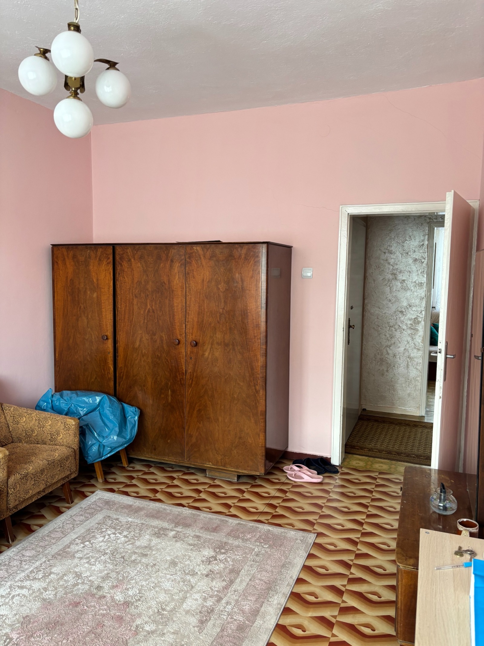 Продава ЕТАЖ ОТ КЪЩА, гр. Пловдив, Кючук Париж, снимка 7 - Етаж от къща - 55894841