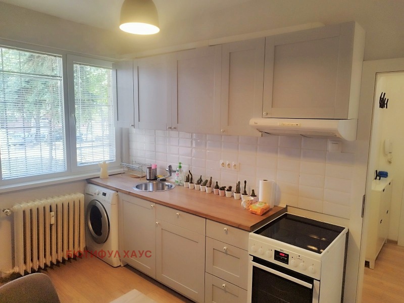 Zu verkaufen  1 Schlafzimmer Sofia , Iztok , 54 qm | 96482188 - Bild [3]