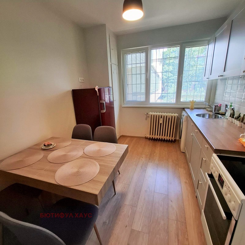 Zu verkaufen  1 Schlafzimmer Sofia , Iztok , 54 qm | 96482188 - Bild [2]