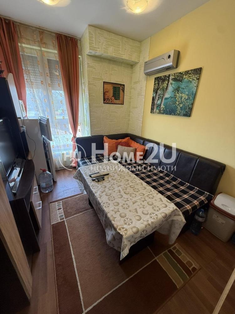 Продава 2-СТАЕН, гр. Бургас, Акациите, снимка 2 - Апартаменти - 54287627