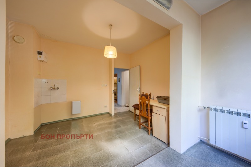 Продава 3-СТАЕН, гр. София, Сухата река, снимка 7 - Апартаменти - 53332081