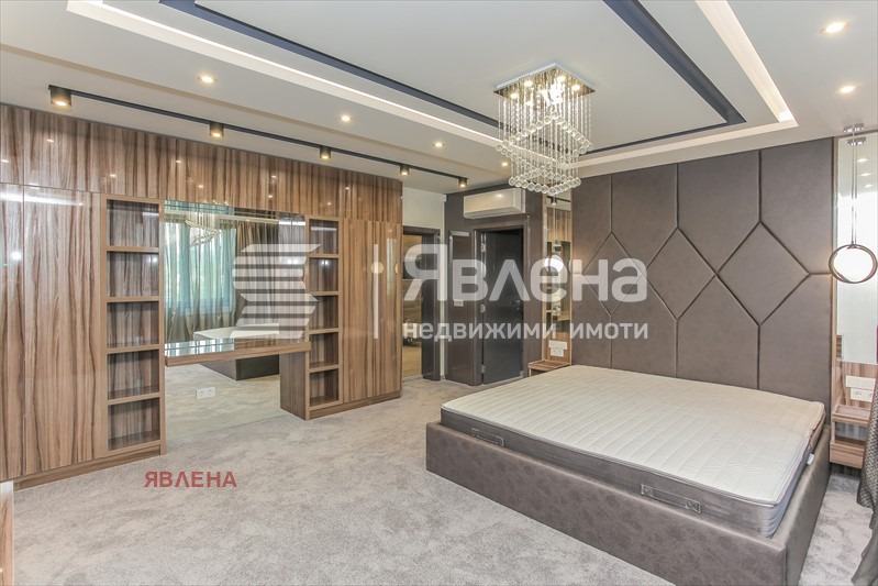Till salu  3+ sovrum Sofia , Krastova vada , 270 kvm | 78060319 - bild [8]