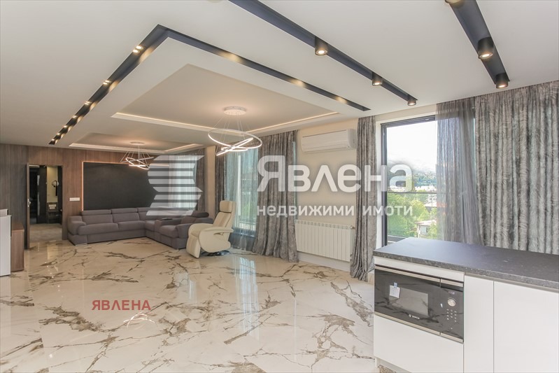 Till salu  3+ sovrum Sofia , Krastova vada , 270 kvm | 78060319