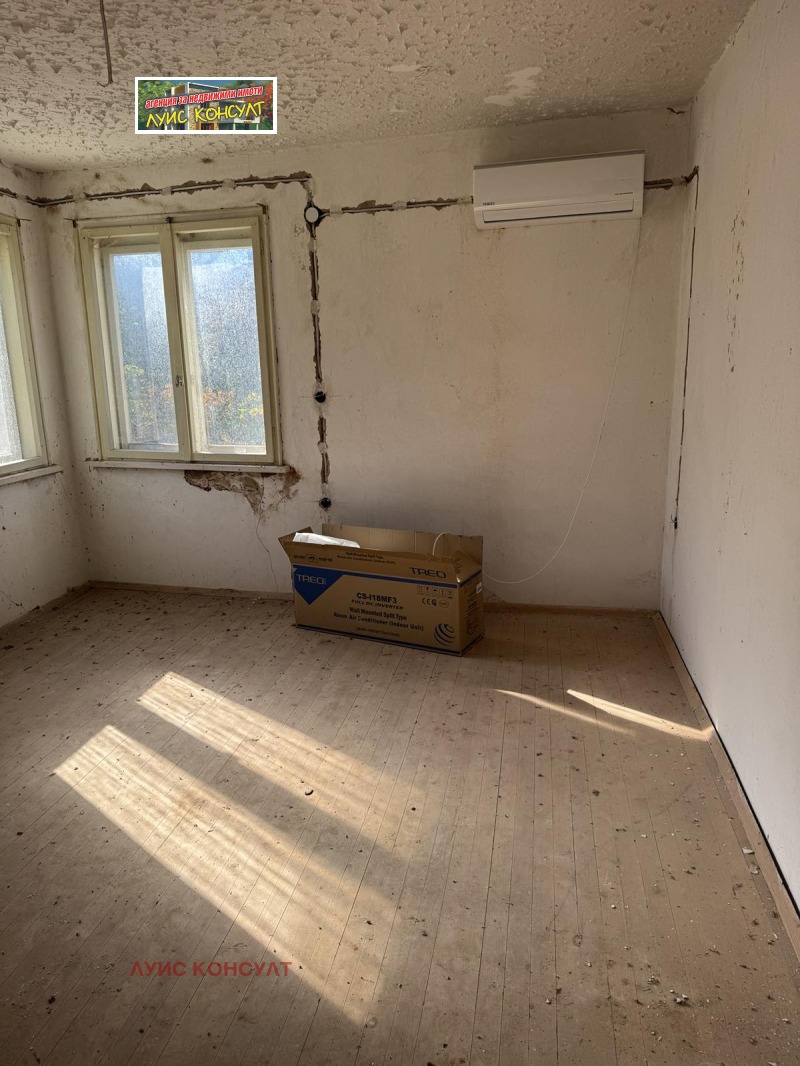 Продава КЪЩА, с. Белотинци, област Монтана, снимка 11 - Къщи - 52213072