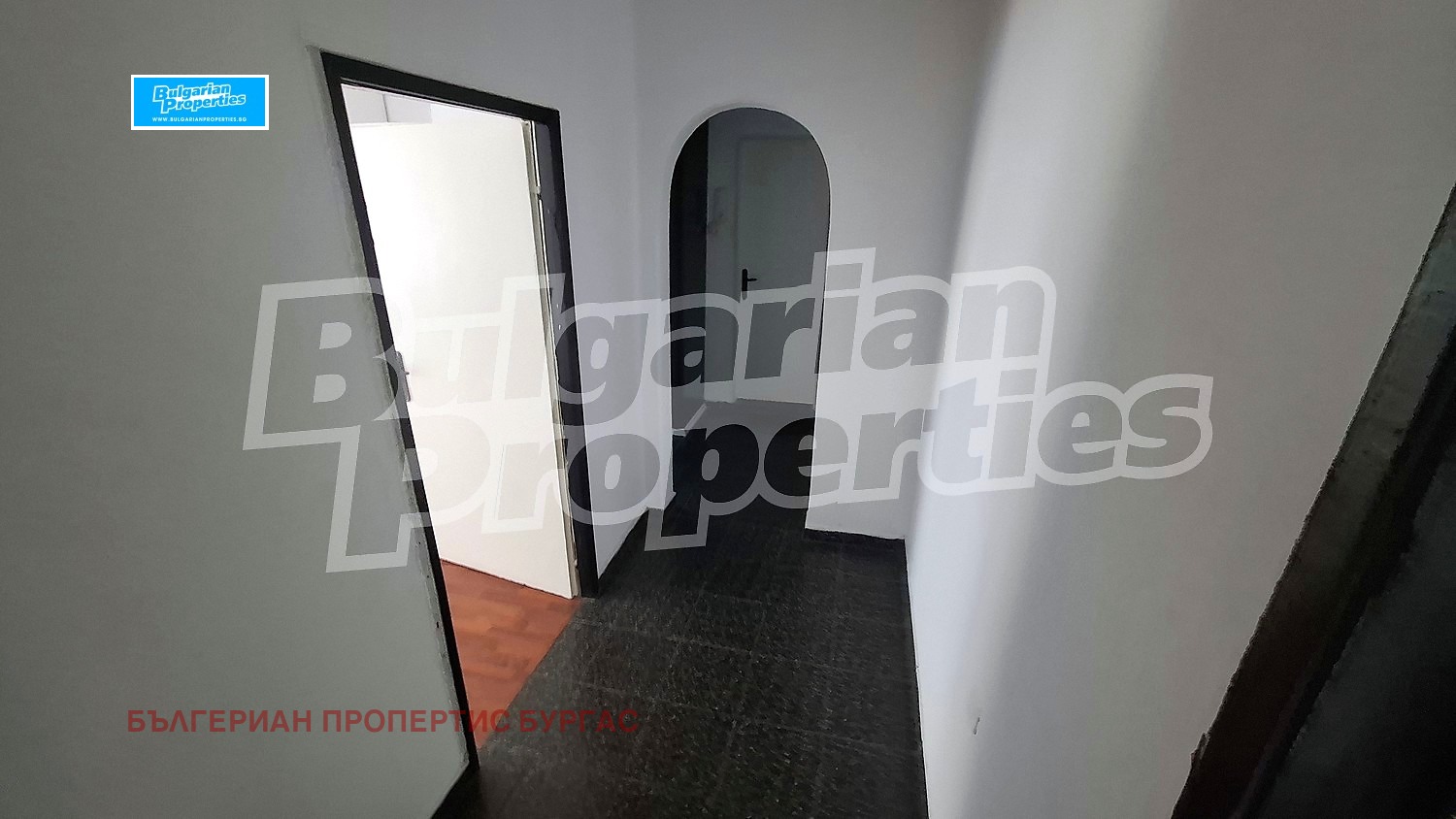 Продава 4-СТАЕН, гр. Бургас, Възраждане, снимка 7 - Апартаменти - 56096743