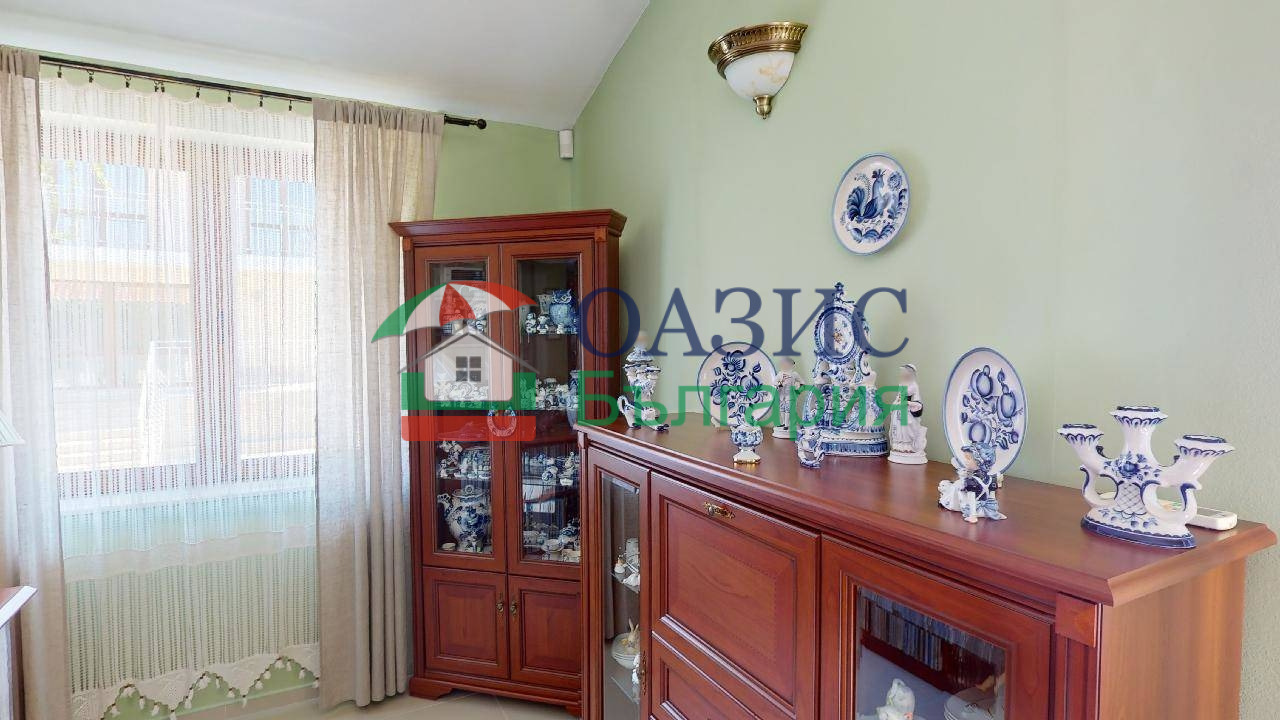 Продава КЪЩА, с. Кошарица, област Бургас, снимка 10 - Къщи - 46303954