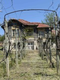 Продава КЪЩА, област Плевен, гр. Славяново • 30000 € • 71558285 — Holmes.bg