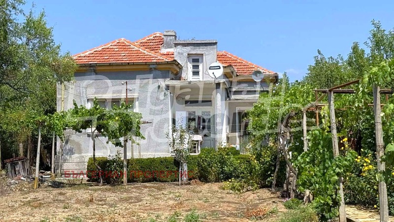 Продава КЪЩА в област Стара Загора, с. Спасово - 95 кв.м / 40 000 € » 78 233.20 лв., БЪЛГЕРИАН ПРОПЕРТИС