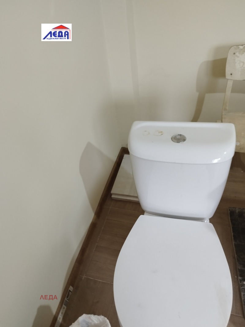 Te koop  Studio Pleven , Idealen tsentar , 15 m² | 19691532 - afbeelding [5]