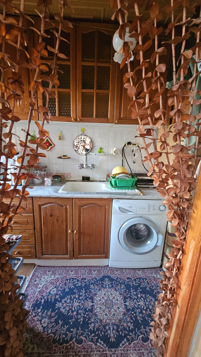 Продава 1-СТАЕН, гр. Стара Загора, Три чучура - юг, снимка 2 - Апартаменти - 52825999