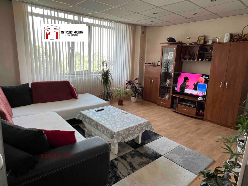 À vendre  2 chambres Plovdiv , Karchiyaka , 86 m² | 29950123