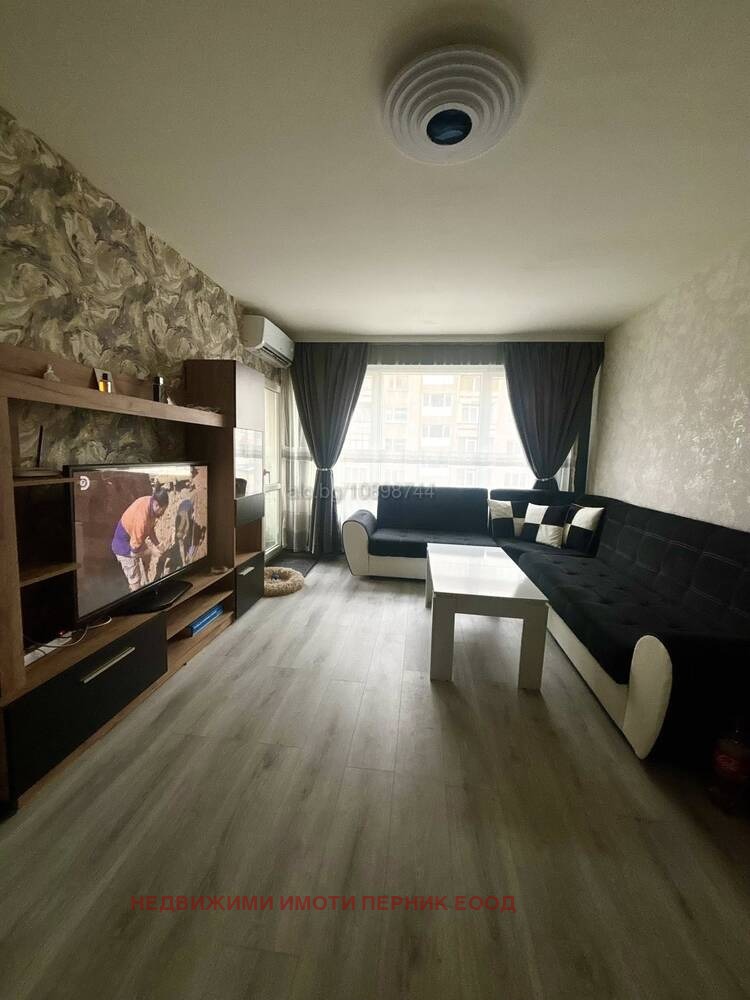 Продава 3-СТАЕН, гр. Радомир, област Перник, снимка 4 - Апартаменти - 53782968