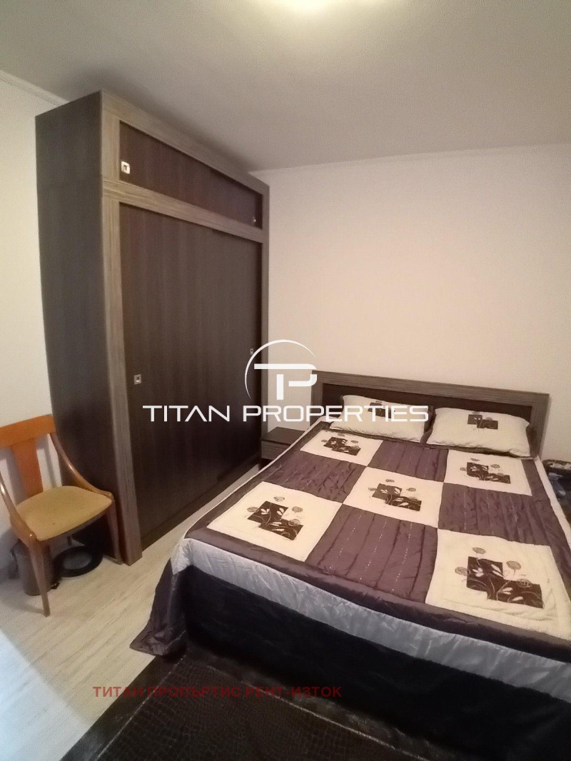 Продава МНОГОСТАЕН, гр. Бургас, Възраждане, снимка 14 - Апартаменти - 52708035