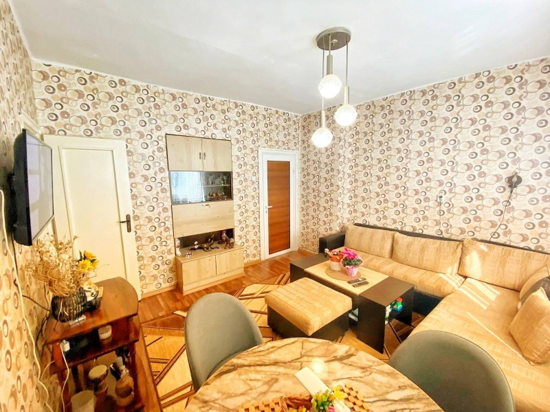 Продава  Етаж от къща област Пловдив , гр. Асеновград , 116 кв.м | 88368258 - изображение [10]