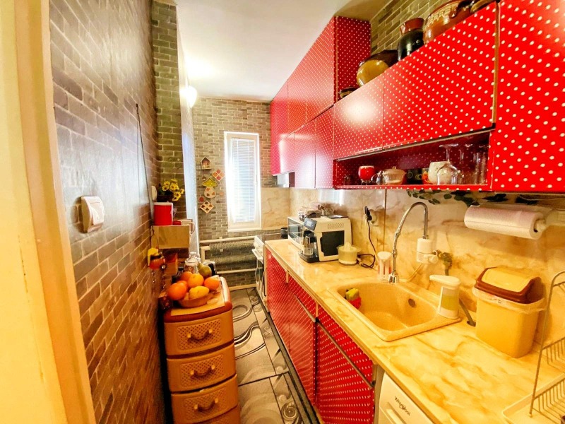 Продава  Етаж от къща област Пловдив , гр. Асеновград , 116 кв.м | 88368258 - изображение [9]