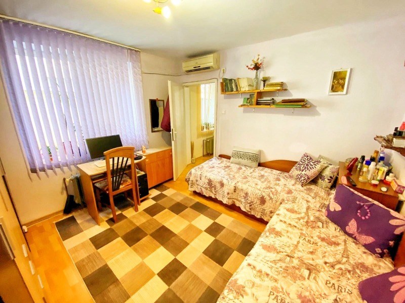 Продава  Етаж от къща област Пловдив , гр. Асеновград , 116 кв.м | 88368258 - изображение [3]