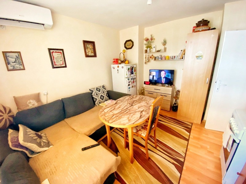 Продава  Етаж от къща област Пловдив , гр. Асеновград , 116 кв.м | 88368258 - изображение [12]