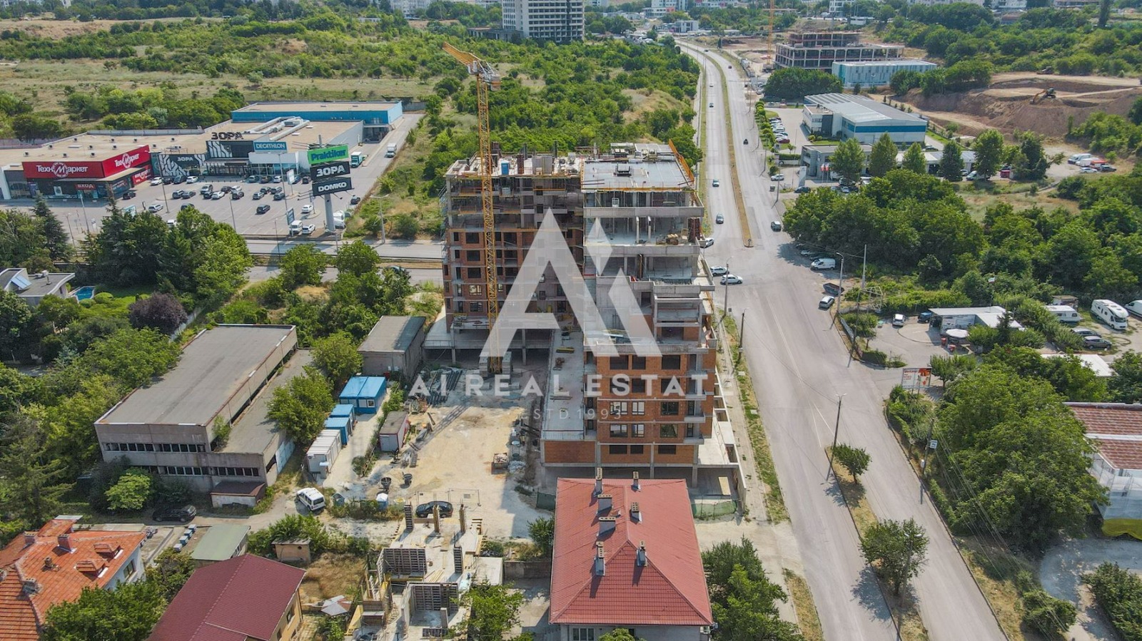 Продава МНОГОСТАЕН, гр. Плевен, Широк център, снимка 14 - Апартаменти - 54603621