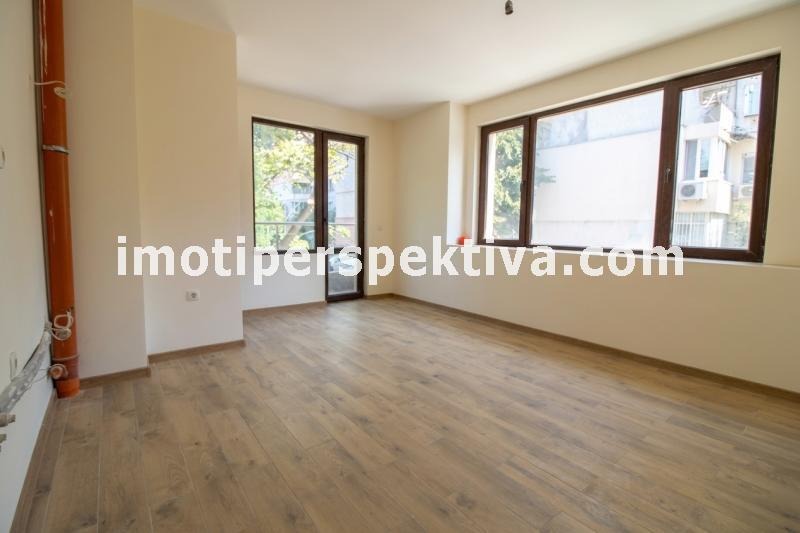 Продава 1-СТАЕН, гр. Пловдив, Център, снимка 2 - Апартаменти - 55570538