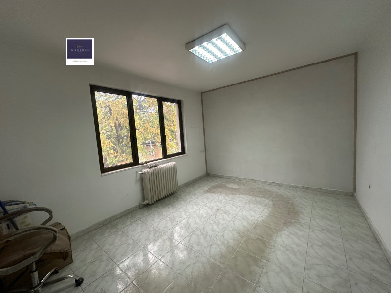 For Sale  1 bedroom Pernik , Tsentar , 57 sq.m | 61752779