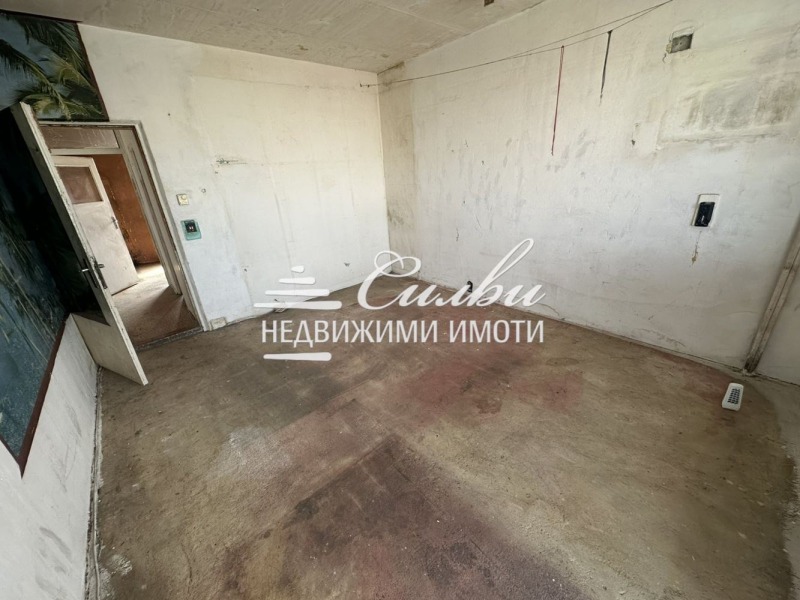 Продава 2-СТАЕН, гр. Търговище, Запад 2, снимка 4 - Апартаменти - 53059264