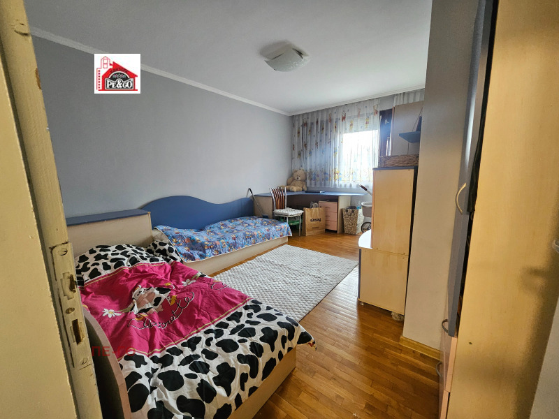 Продава 3-СТАЕН, гр. Пазарджик, Център, снимка 7 - Апартаменти - 52835434