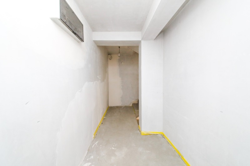 Продава КЪЩА, гр. Плевен, Кайлъка, снимка 2 - Къщи - 52855764