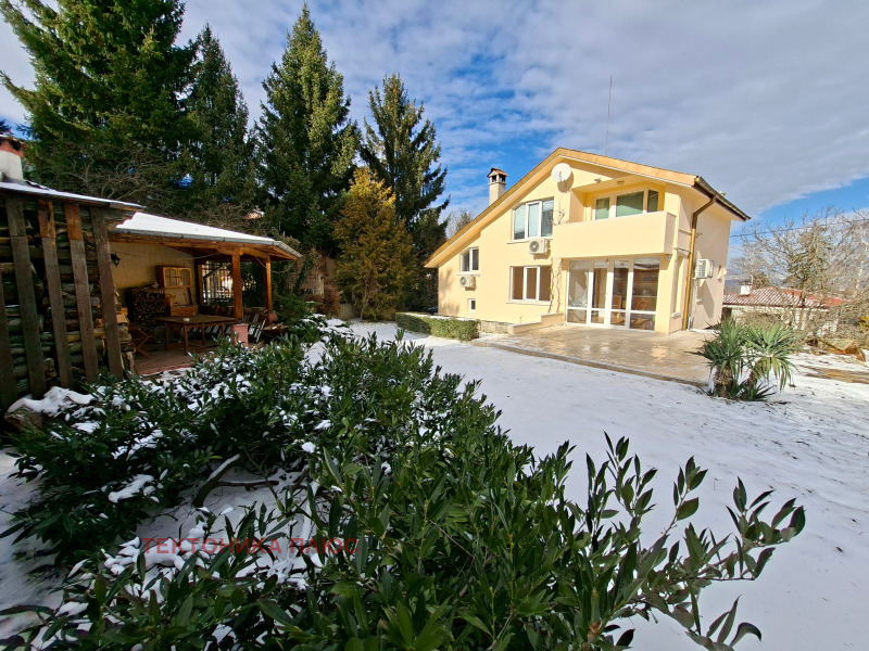 Продава КЪЩА, гр. София, Симеоново